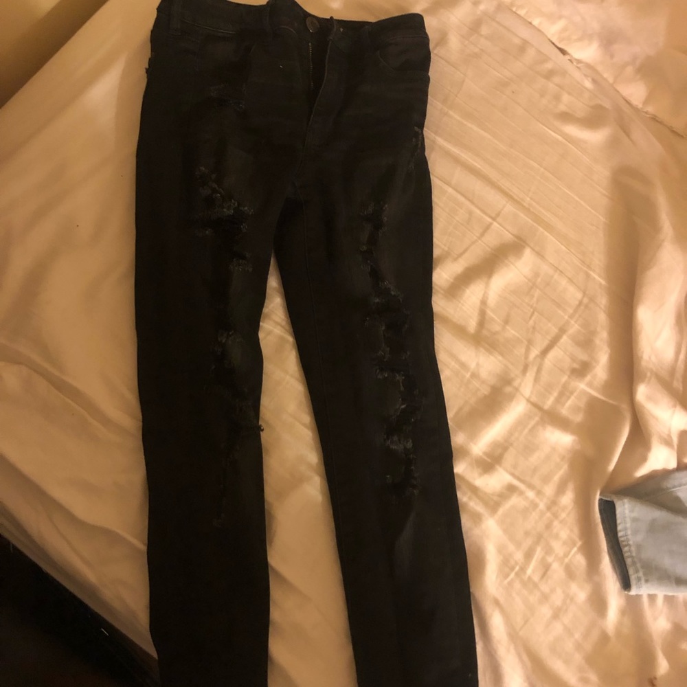 American Eagle Ultra Distressed Black Skinny Jeans